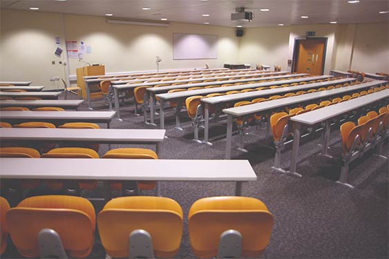 Chester Uni 02