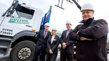 M2M02-CaseStudiesDuttons