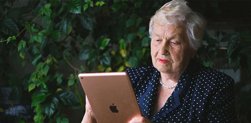 02 Senior Female Using Ipad